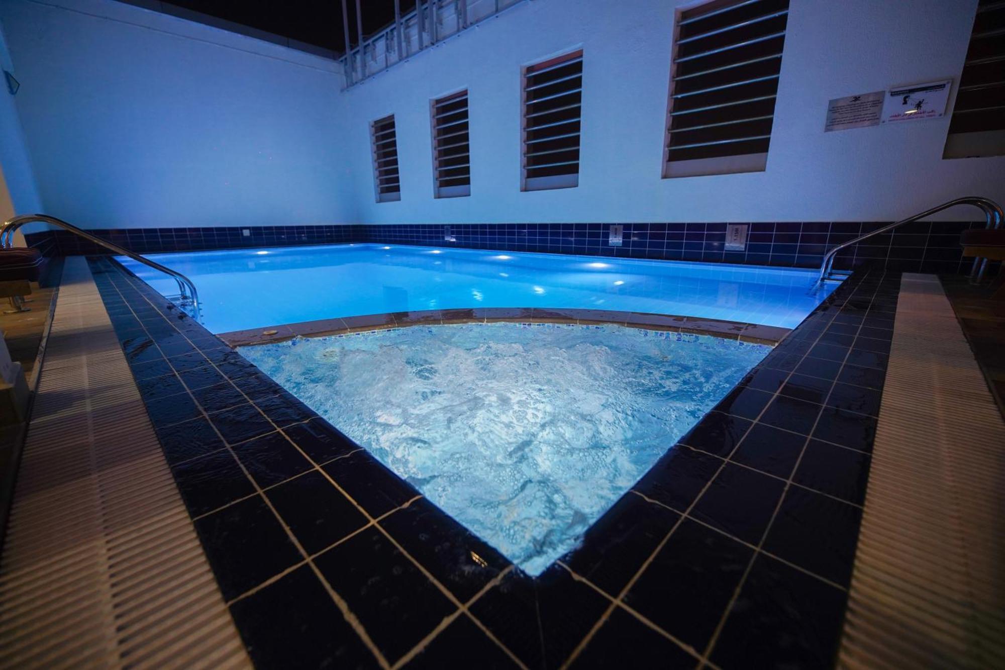 Grand Villaggio Hotel Abou Dabi Extérieur photo